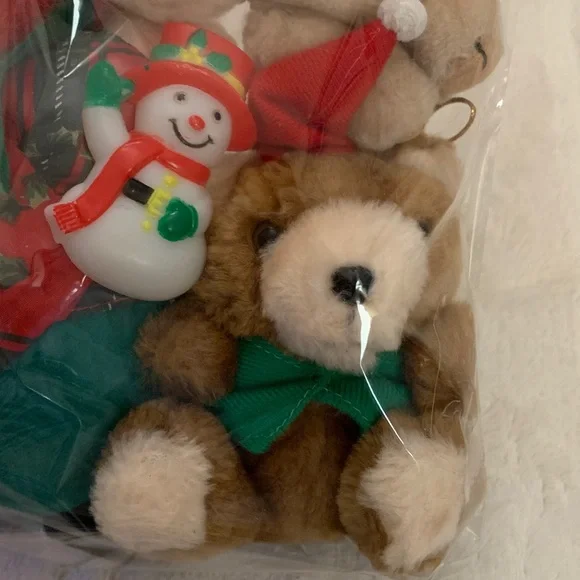 Christmas Elf/Bear/candle clips Ornament decor❗️I’m listing many lil bundles❗️ - Picture 11 of 17